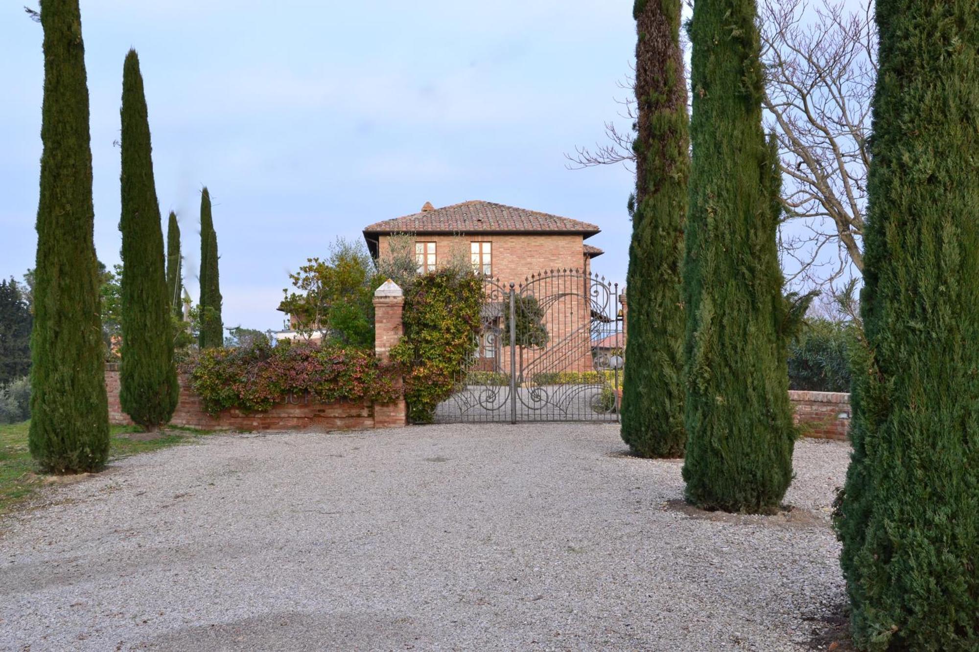 Acquaviva  Agriturismo Sanguineto المظهر الخارجي الصورة